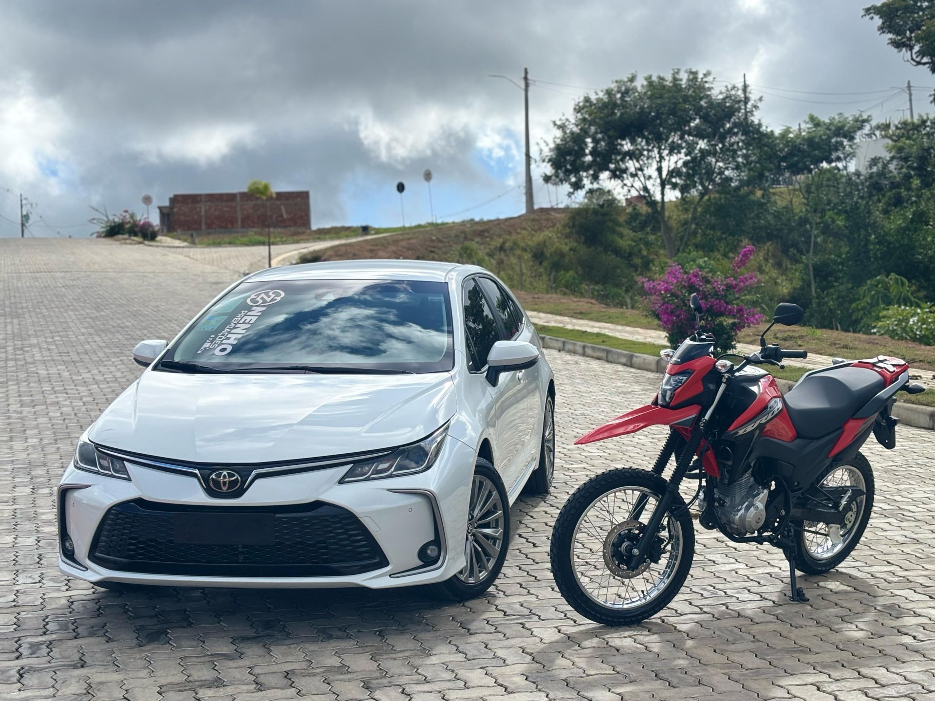 MILHAR : TOYOTA COROLLA 2024 + BROS 160 2025 OU 180.000,00 SORTEIO 26 DE ABRIL