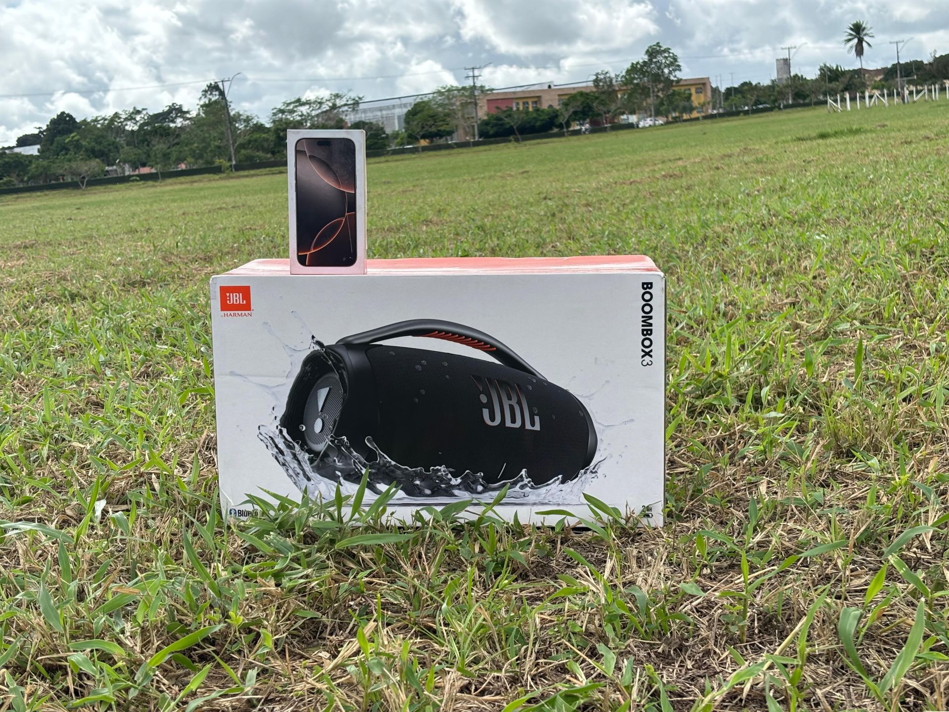CENTENA : IPHONE 16 PRO MAX  + JBL BOOMBOX 3 OU 12.000,00 MIL NO PIX SORTEIO 26 DE JULHO