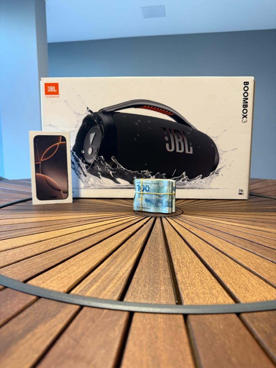 CENTENA : IPHONE 16 PRO MAX  + JBL BOOMBOX 3 OU 12.000,00 MIL NO PIX SORTEIO 06 DE AGOSTO