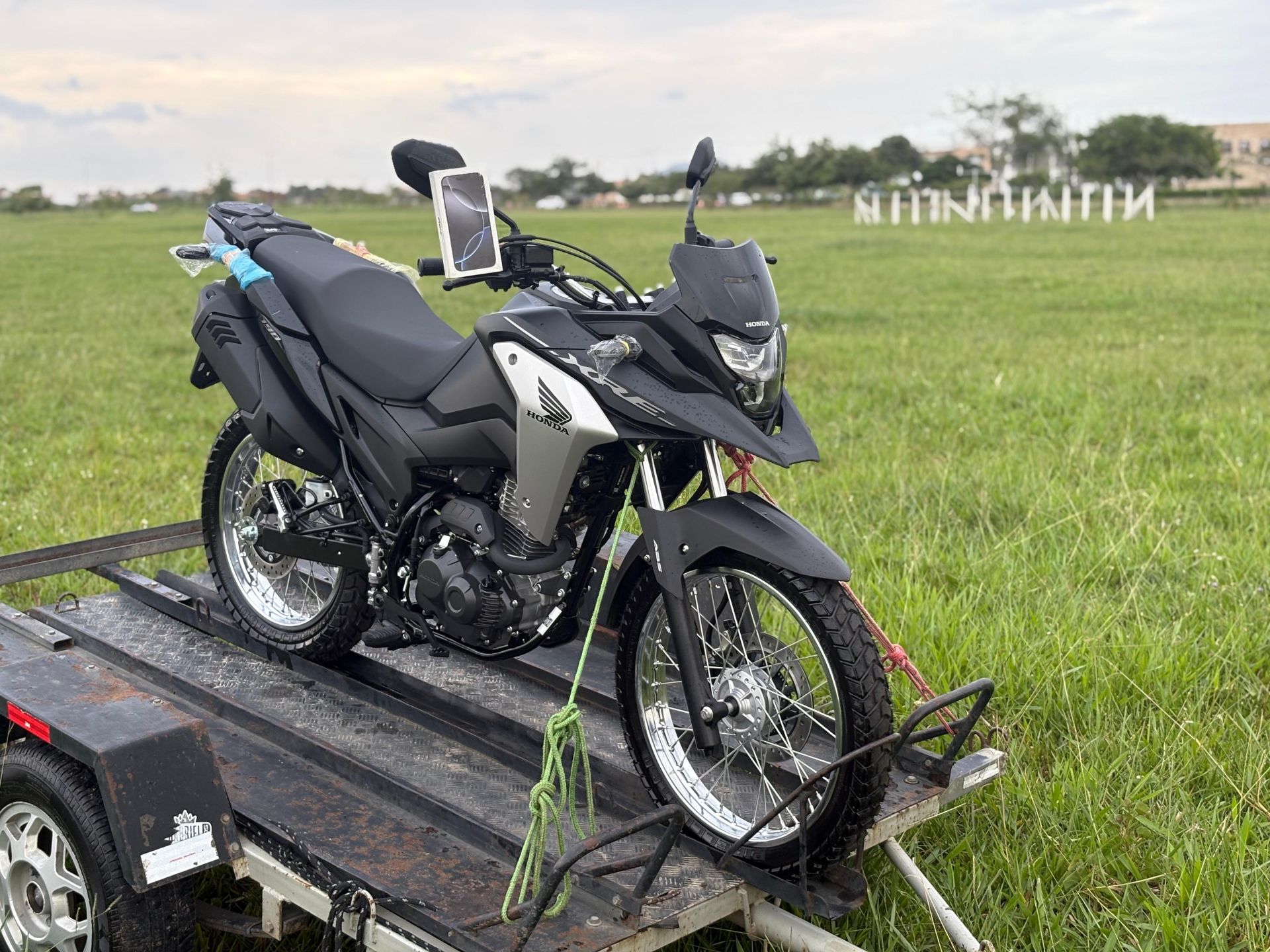 MILHAR : XRE 190 2026 + IPHONE 16 PRO MAX OU 35.000,00 MIL SORTEIO 03 DE DEZEMBRO 