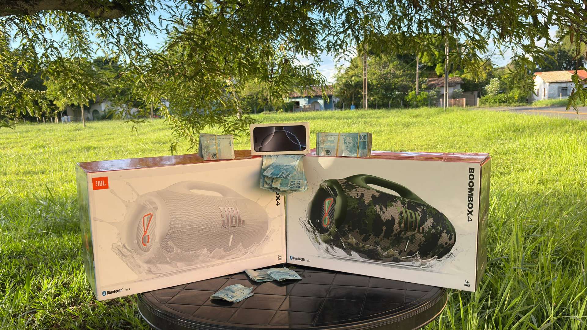 CENTENA : IPHONE 16 PRO MAX + 02 JBL BOOMBOX 4 OU 15.000,00 MIL NO PIX  SORTEIO 14 DE MARÇO